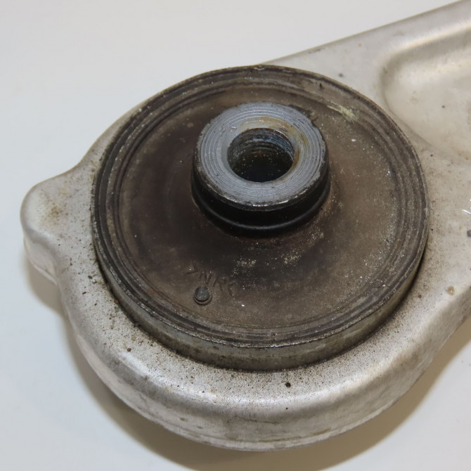 Triangle inf avg occasion RENAULT 545015MZ0A 2