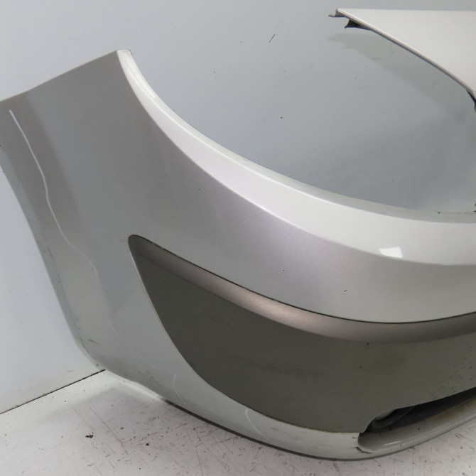 Pare-choc avant occasion RENAULT SCENIC II Phase 1 03-2004->09-2006 1.5 DCI 105ch 620225303R 2