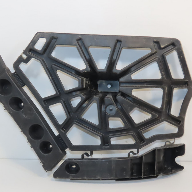 Support d pare-choc ar occasion RENAULT SCENIC III Phase 2 12-2011->03-2013 1.6 DCI 130ch 850444242R 1