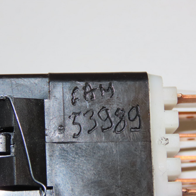 Bouton de warning occasion RENAULT TWINGO I Phase 3 08-2000->06-2007 1.2i 16v 7700822444 3