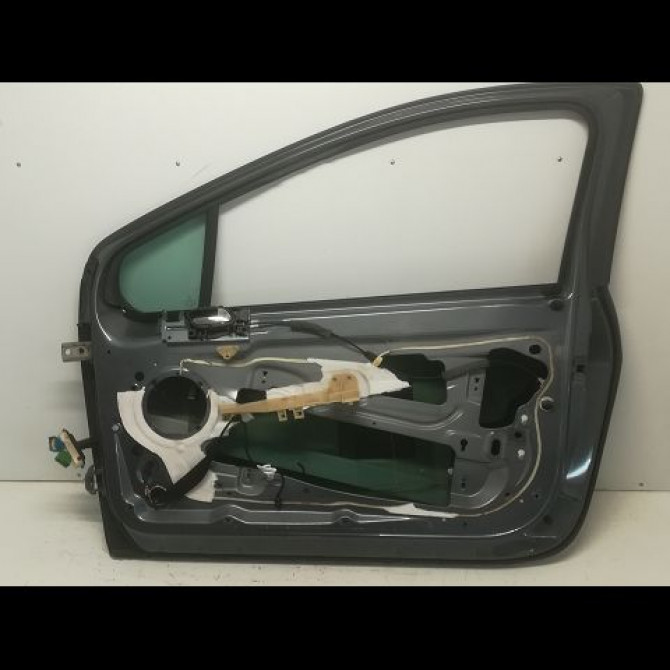 Porte avant droite occasion PEUGEOT 308 I Phase 1 09-2007->03-2011 1.6 HDI 16v 90ch BLUE LION 9004Z5 2