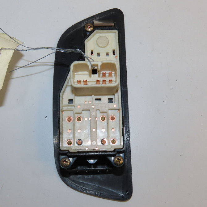 Commande lève-glace porte avant gauche occasion SUZUKI IGNIS II Phase 1 09-2003->09-2009 1.3 DDIS 3799086G20S1S 2