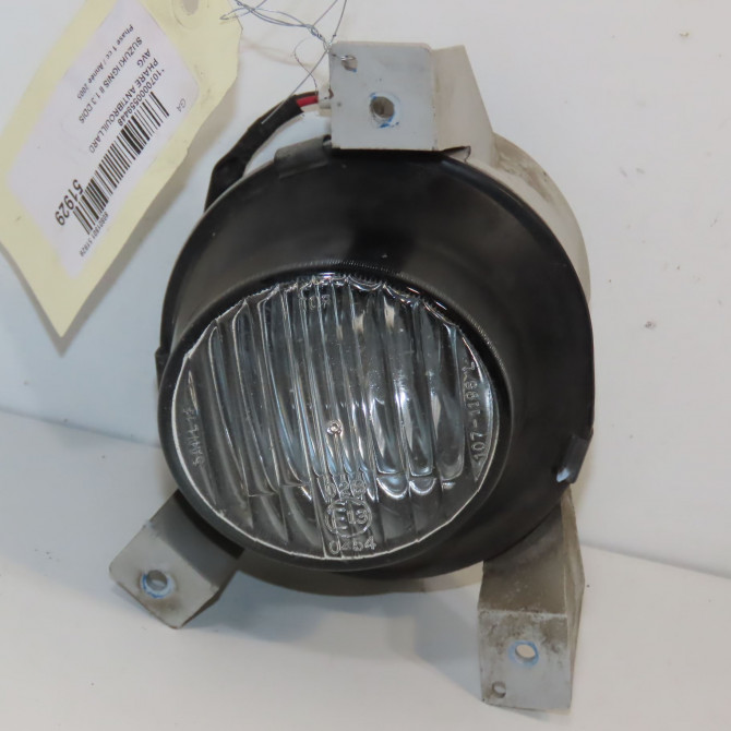 Phare antibrouillard avant gauche occasion SUZUKI IGNIS II Phase 1 09-2003->09-2009 1.3 DDIS 3550283E00 1