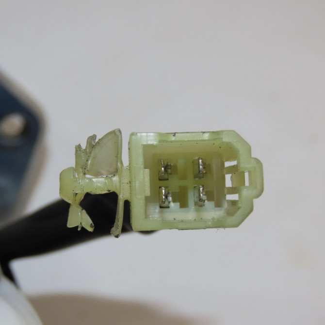 Serrure hayon occasion SUZUKI IGNIS II Phase 1 09-2003->09-2009 1.3 DDIS 8251086G00 3