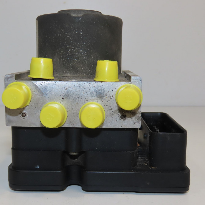 Unité hydraulique ABS occasion SUZUKI IGNIS II Phase 1 09-2003->09-2009 1.3 DDIS 5611086G81 2