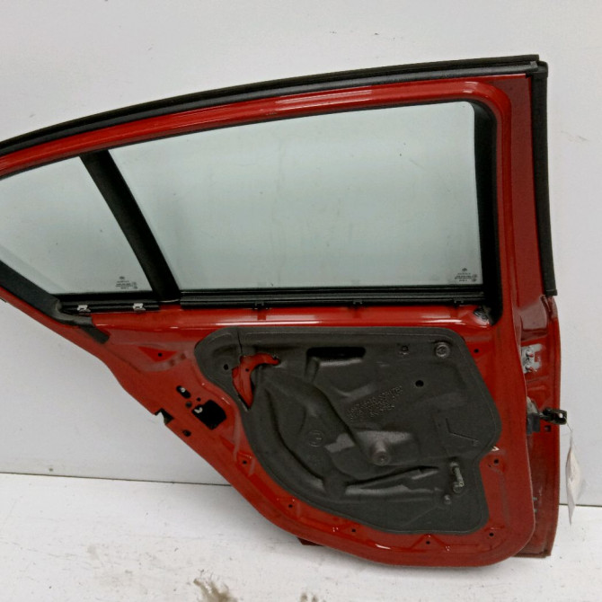 Porte arrière gauche occasion B.M.W. SERIE 1 I Phase 1 05-2004->12-2006 41525A2A383 2