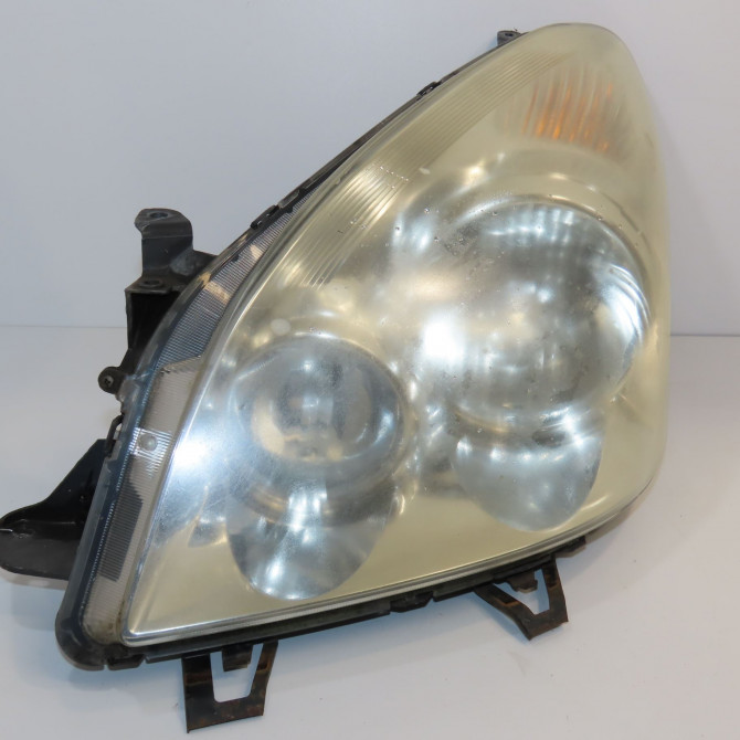 Phare gauche occasion TOYOTA COROLLA VERSO II phase 2 06-2007->05-2009 2.2D 136ch 811700F060 1