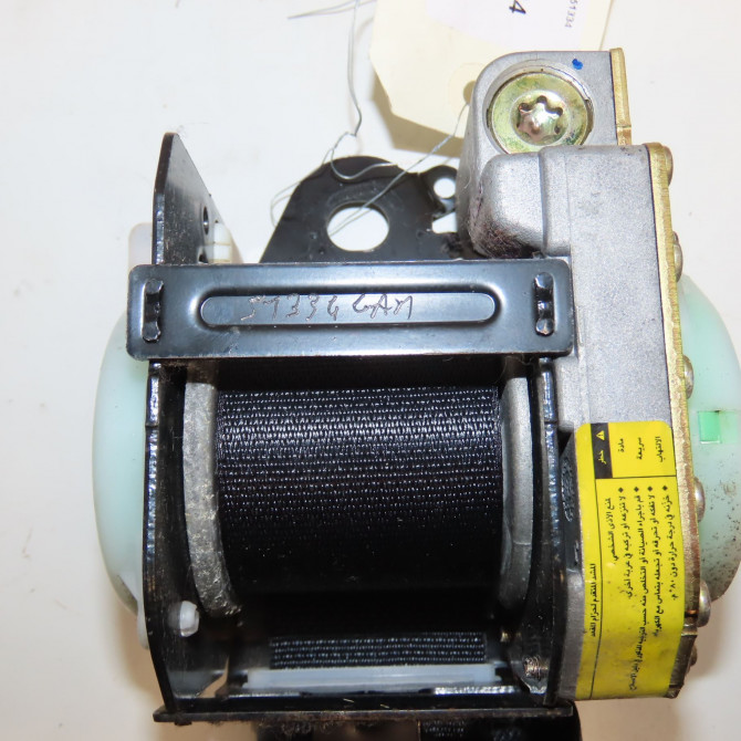 Ceinture avant gauche occasion TOYOTA YARIS I Phase 2 03-2003->12-2005 1.3i 87ch 732200D052C2 4