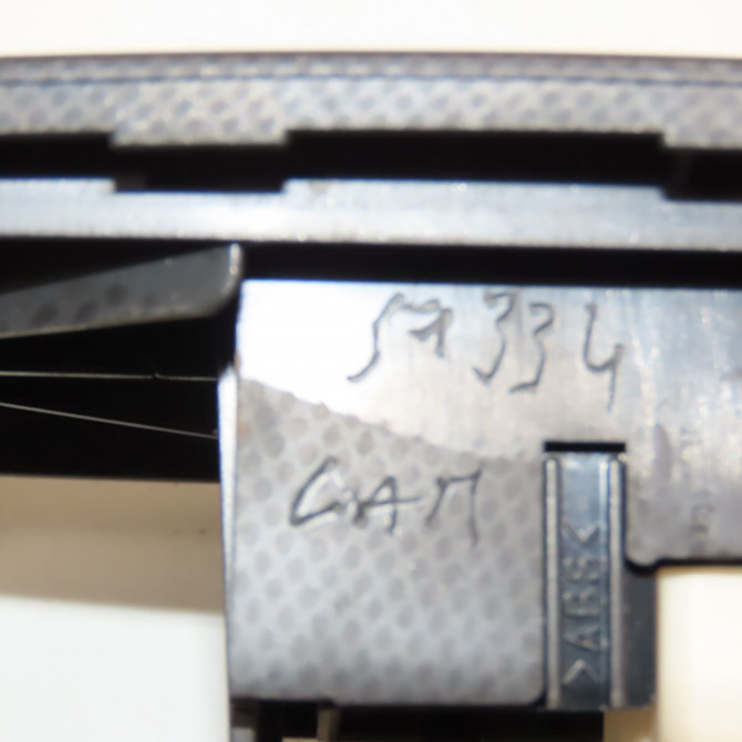 Commande lève-glace porte avant droite occasion TOYOTA YARIS I Phase 2 03-2003->12-2005 1.3i 87ch 4