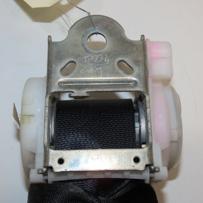 Ceinture arrière droite occasion TOYOTA YARIS I Phase 2 03-2003->12-2005 1.3i 87ch 733600D011C3 3