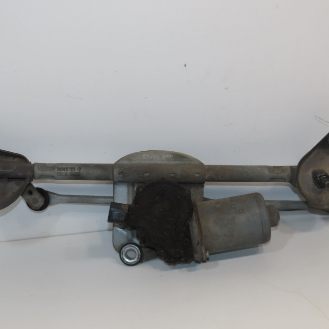 Moteur essuie-glace avant occasion TOYOTA YARIS I Phase 2 03-2003->12-2005 1.3i 87ch 851100D020 1