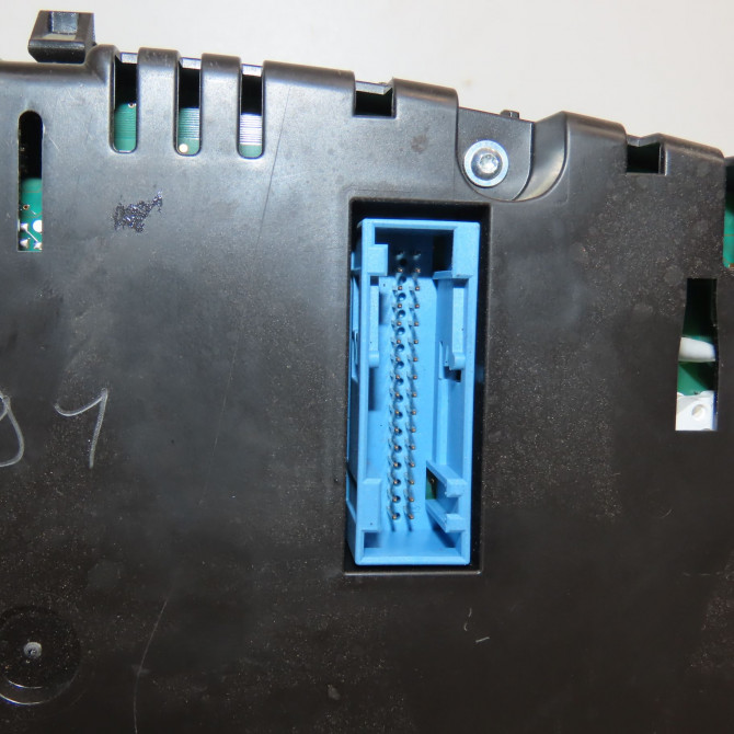 Compteur occasion VOLKSWAGEN GOLF VI Phase 1 10-2008->04-2013 1.6 TDI 105ch 3