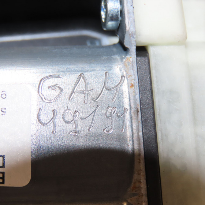 Mecanisme+moteur leve-glace avg occasion VOLKSWAGEN GOLF VI Phase 1 10-2008->04-2013 1.6 TDI 105ch 7