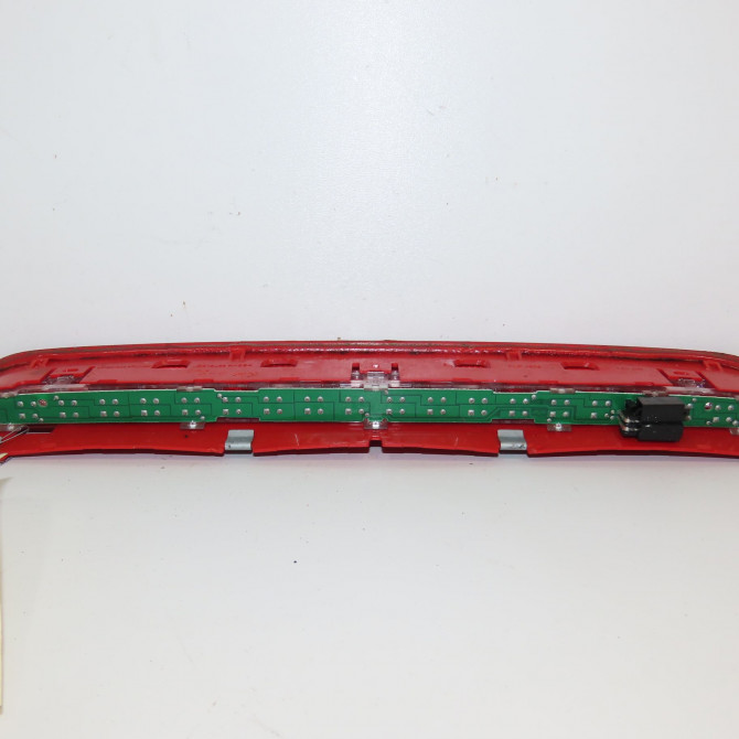 Feux stop supplementaire occasion VOLKSWAGEN GOLF VI 5N0945097 2