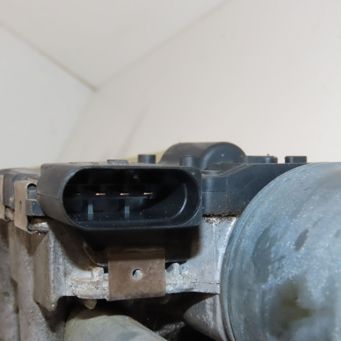 Moteur essuie-glace avant occasion VOLKSWAGEN GOLF VI 5K1955119 3