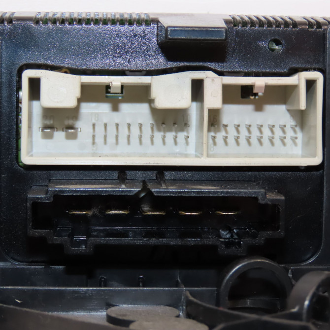 Commande de chauffage occasion VOLKSWAGEN PASSAT V Phase 1 03-2005->10-2010 1.9 TDI 105ch 1K0820047JNWHS 3