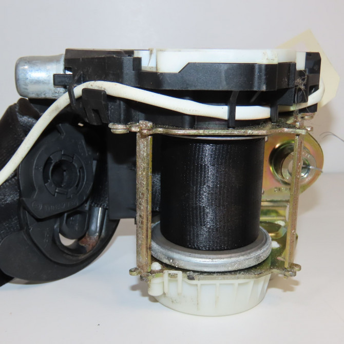 Ceinture avant droite occasion VOLKSWAGEN PASSAT V Phase 1 03-2005->10-2010 1.9 TDI 105ch 3C1857706RRAA 2