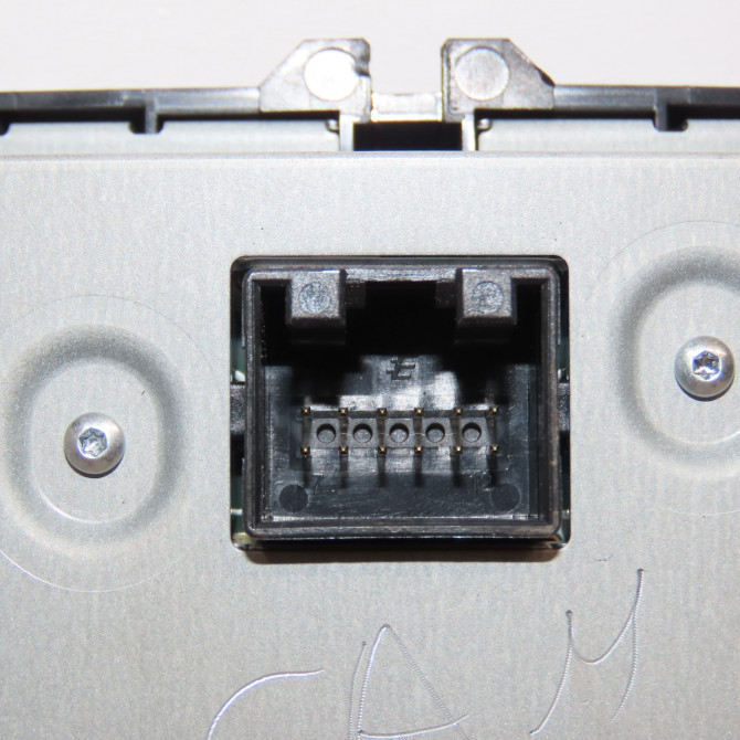 Autoradio occasion VOLKSWAGEN POLO V Phase 2 02-2014->... 1.2i 90ch 6C0919603 3