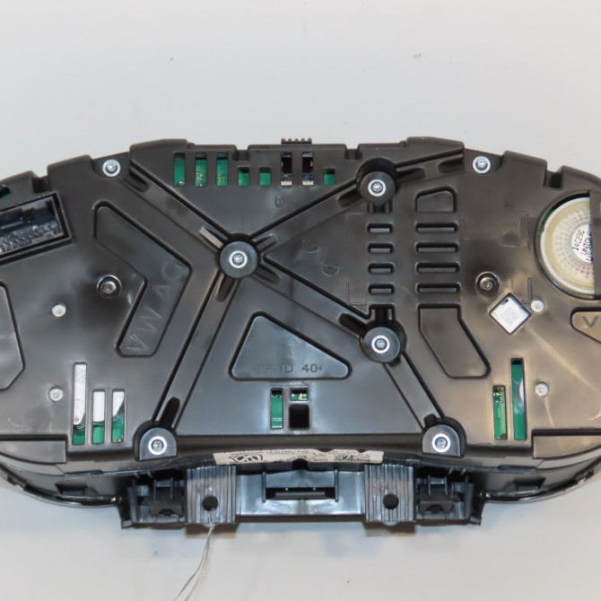 Compteur occasion VOLKSWAGEN POLO V Phase 2 02-2014->... 1.2i 90ch 6C0920740A 2