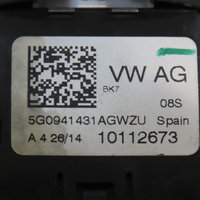 Interrupteur commande de phares occasion VOLKSWAGEN POLO V Phase 2 02-2014->... 1.2i 90ch 5G0941431AGWZU 3