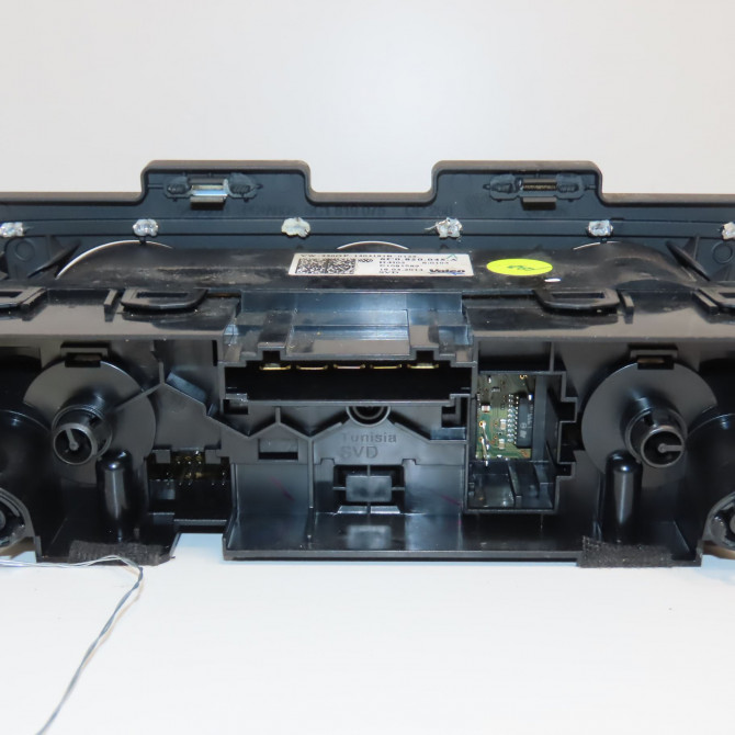 Commande de chauffage occasion VOLKSWAGEN POLO V Phase 2 02-2014->... 1.4 TDI 90ch 6C0820045G 2