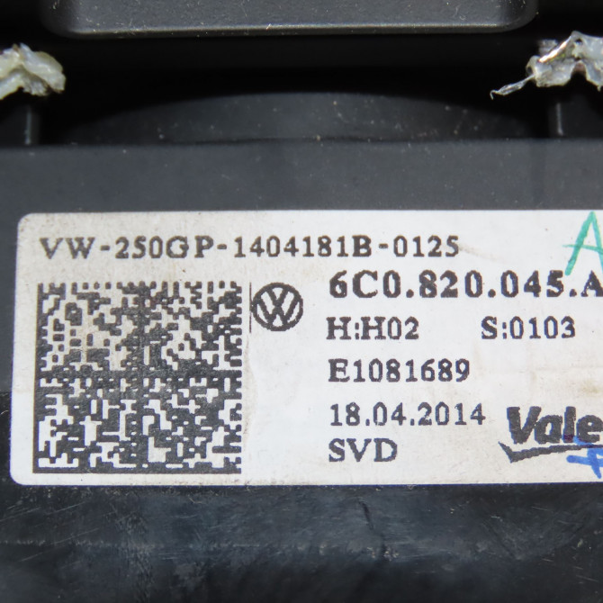 Commande de chauffage occasion VOLKSWAGEN POLO V Phase 2 02-2014->... 1.4 TDI 90ch 6C0820045G 4
