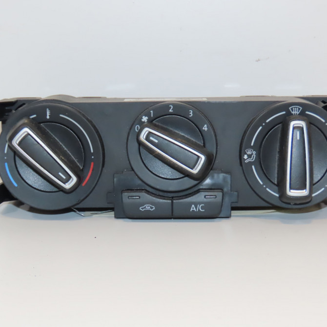 Commande de chauffage occasion VOLKSWAGEN POLO V Phase 2 02-2014->... 1.2i 90ch 6C0820045G 1