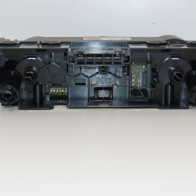 Commande de chauffage occasion VOLKSWAGEN POLO V Phase 2 02-2014->... 1.2i 90ch 6C0820045G 2