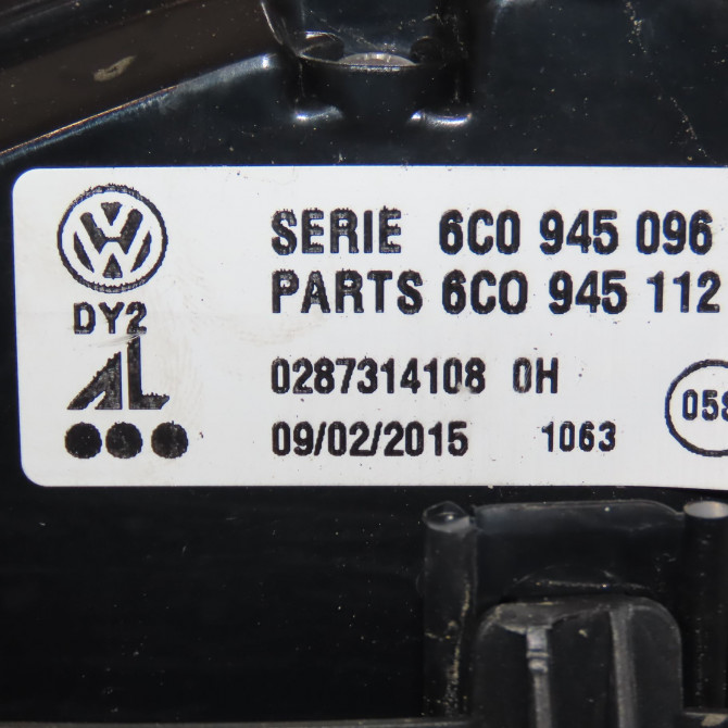 Feu arrière droit occasion VOLKSWAGEN POLO V Phase 2 02-2014->... 1.2i 90ch 6C0945096K 4