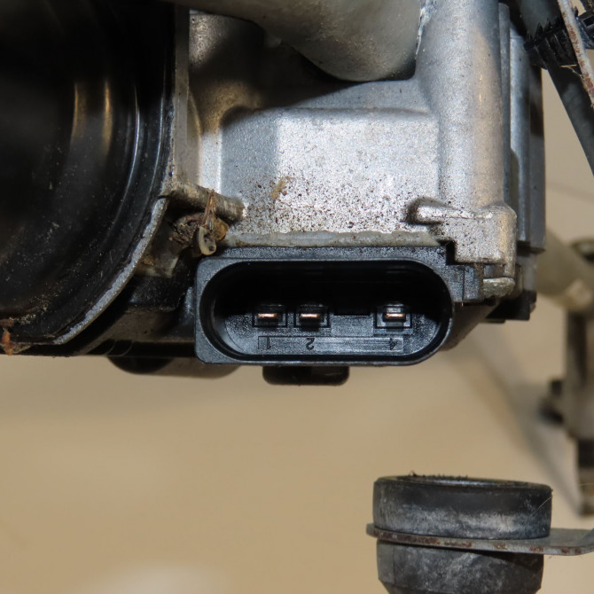 Moteur essuie-glace avant occasion VOLKSWAGEN TIGUAN I TIGUAN I Phase 2 2011-04-01->2016-12-31 2.0 TDI 140ch 5N1955023F 3