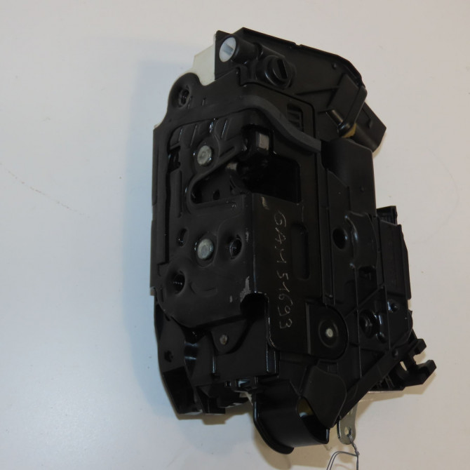 Serrure porte arg occasion VOLKSWAGEN TIGUAN I TIGUAN I Phase 2 2011-04-01->2016-12-31 2.0 TDI 140ch 5N0839015T 1