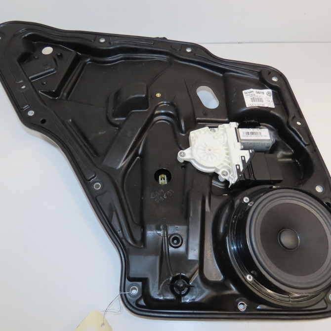 Mecanisme+moteur leve-glace arg occasion VOLKSWAGEN TIGUAN I TIGUAN I Phase 2 2011-04-01->2016-12-31 2.0 TDI 140ch 5N0839461A 1