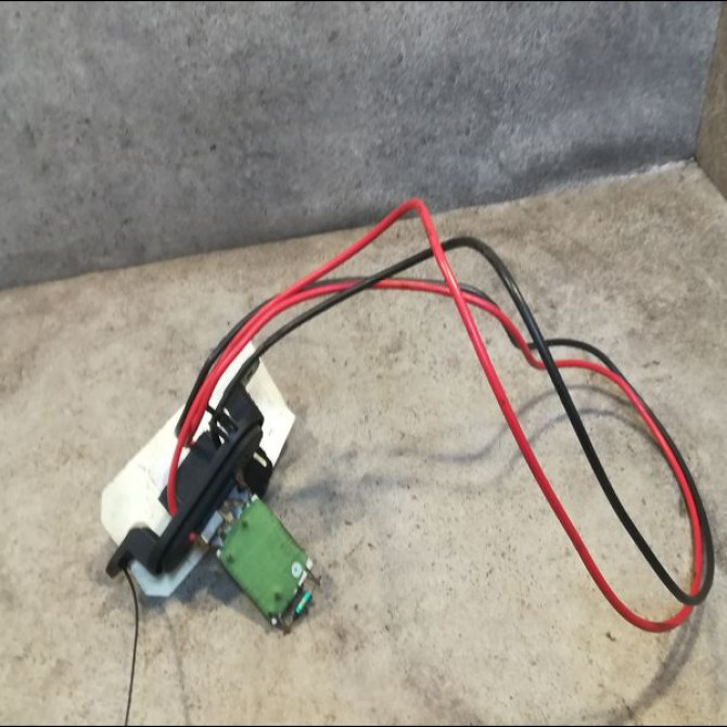 Resistance de chauffage occasion RENAULT KANGOO II Phase 2 01-2013->... 1.5 DCI 75ch 7701068986 1