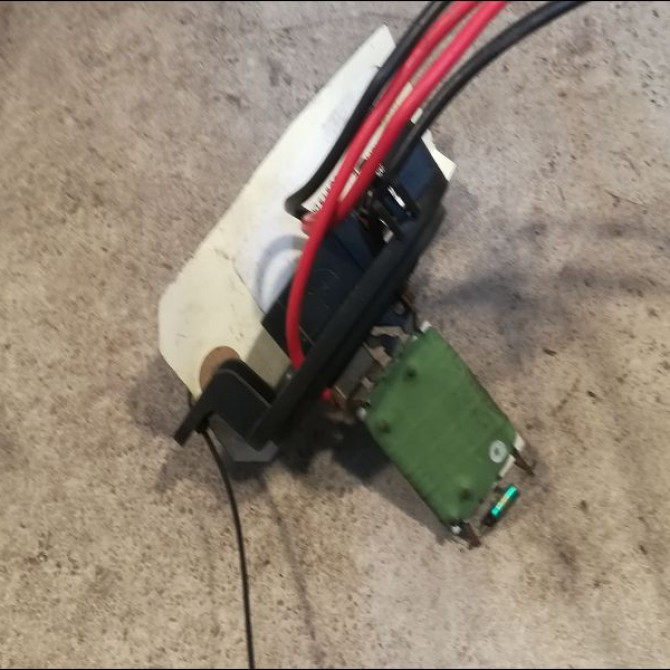 Resistance de chauffage occasion RENAULT KANGOO II Phase 2 01-2013->... 1.5 DCI 75ch 7701068986 2