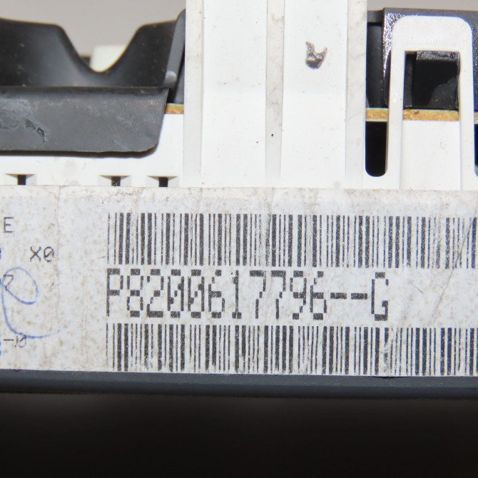 Compteur occasion RENAULT MODUS Phase 1 09-2004->12-2007 1.5 DCI 70ch 8200699915 4