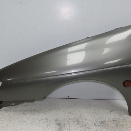 Aile avant gauche occasion RENAULT MEGANE I Phase 1 04-1995->04-1999 1.9D 64ch 7751675002
