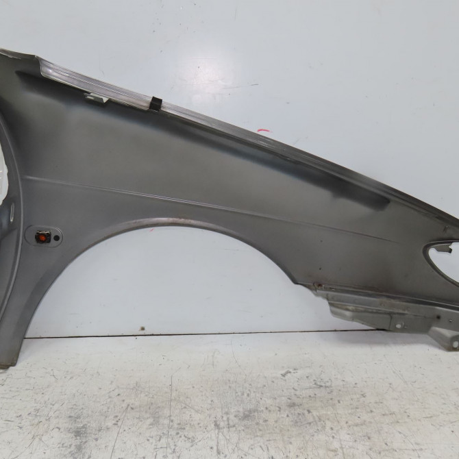 Aile avant gauche occasion RENAULT MEGANE I Phase 1 04-1995->04-1999 1.9D 64ch 7751675002 2