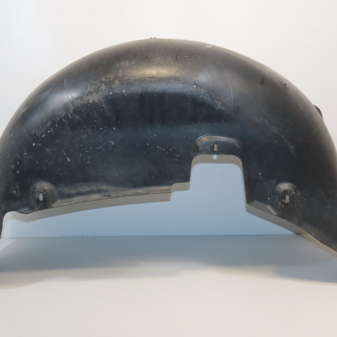 Pare-boue arrière droit occasion VOLKSWAGEN TOUAREG I Phase 1 11-2002->12-2006 2.5 TDI 175ch 7L6810972A 2