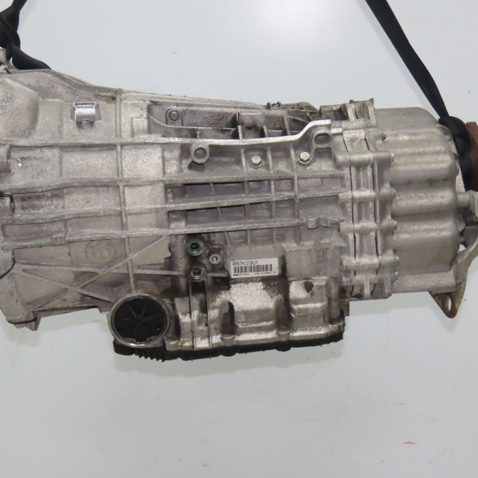 Boîte à vitesse automatique occasion B.M.W. SERIE 3 V CW300050M007 3
