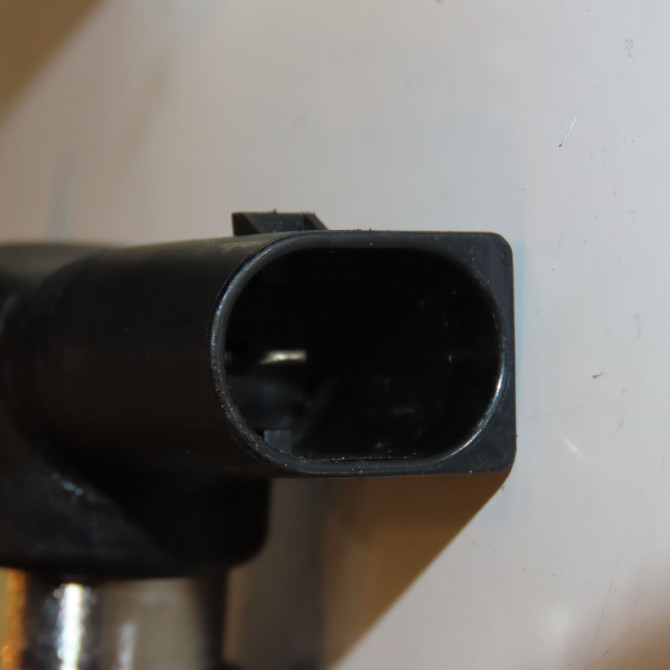 Injecteur occasion RENAULT SCENIC II Phase 1 03-2004->09-2006 1.5 DCI 105ch 2