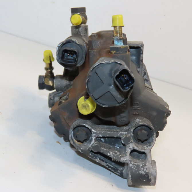 Pompe hp occasion RENAULT SCENIC III Phase 1 04-2009->11-2011 1.5 DCI 110ch 167000061R 4