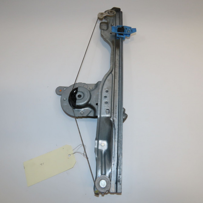 Mecanisme + moteur lève-glace avant droit occasion RENAULT MODUS Phase 1 09-2004->12-2007 8200748379 1