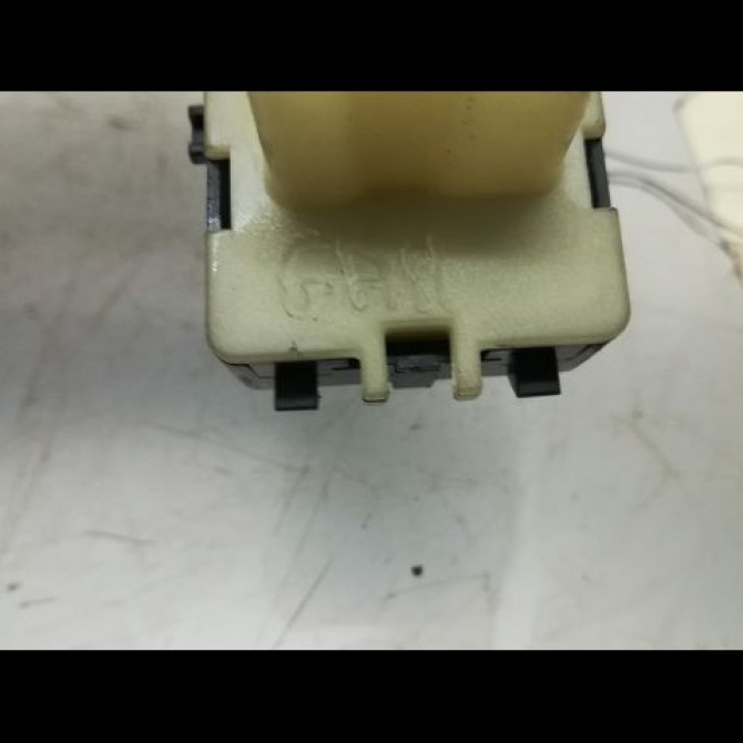 Commande lève-glace porte avant droite occasion RENAULT CLIO IV Phase 1 07-2012->... 1.5 DCI 90ch 254218614R 3