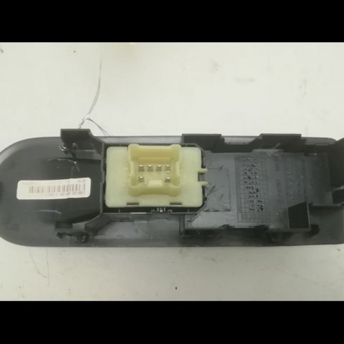 Commande lève-glace porte avant droite occasion RENAULT CAPTUR Phase 1 02-2013->... 0.9 90 ch 254218614R 2