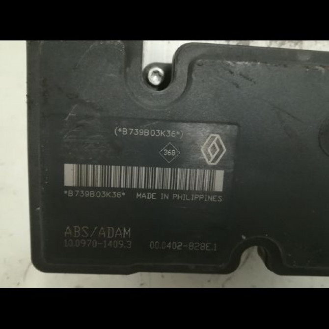 Unité hydraulique ABS occasion RENAULT TWINGO II Phase 1 06-2007->11-2011 1.2i 16v 75ch 8201078284 3