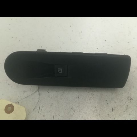 Commande lève-glace porte avant droite occasion RENAULT CLIO IV Phase 1 07-2012->... 1.5 DCI 90ch 254218614R