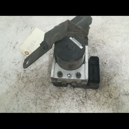 Unité hydraulique ABS occasion RENAULT TWINGO II Phase 1 06-2007->11-2011 1.5 DCI 65ch 8201078284