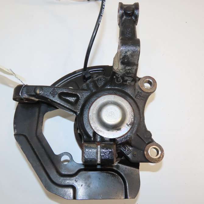 Moyeu avd occasion RENAULT TWINGO III Phase 1 06-2014->... 0.9 TCE 12v 90ch 402023072R 2