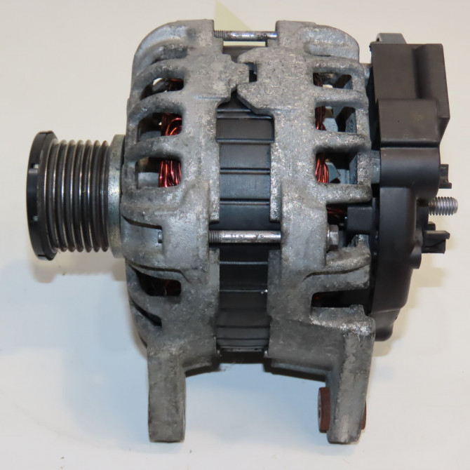 Alternateur occasion RENAULT TWINGO III Phase 1 06-2014->... 0.9 TCE 12v 90ch 231002243R 4