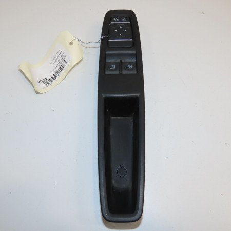 Commande lève-glace porte avant gauche occasion RENAULT ZOE Phase 1 10-2012->... Zen